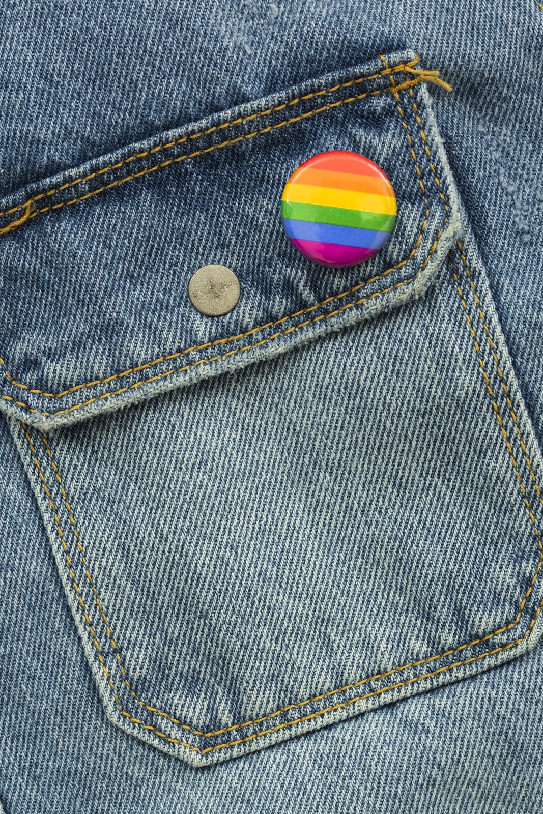 Eventos memoráveis com broches promocionais metálicos